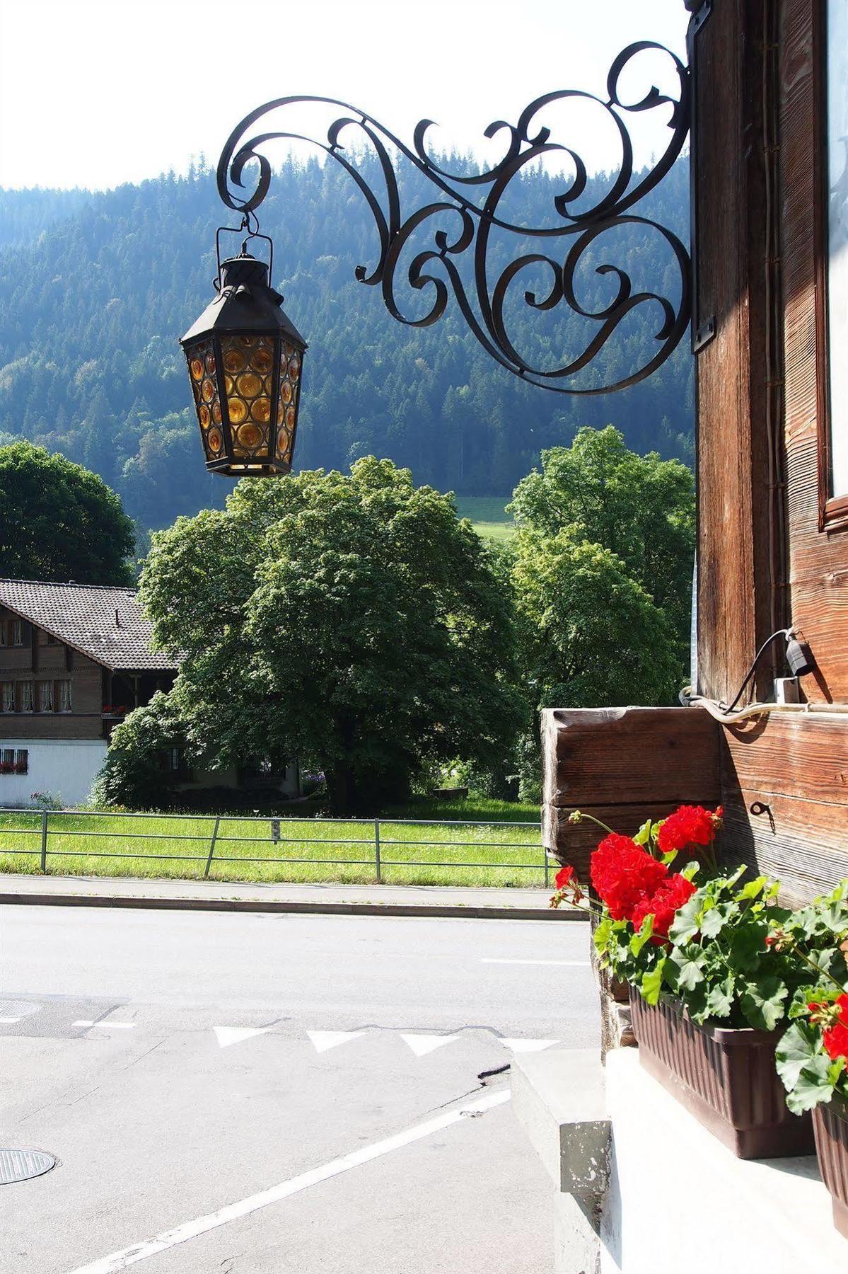 Hotel Simmental Boltigen Bagian luar foto