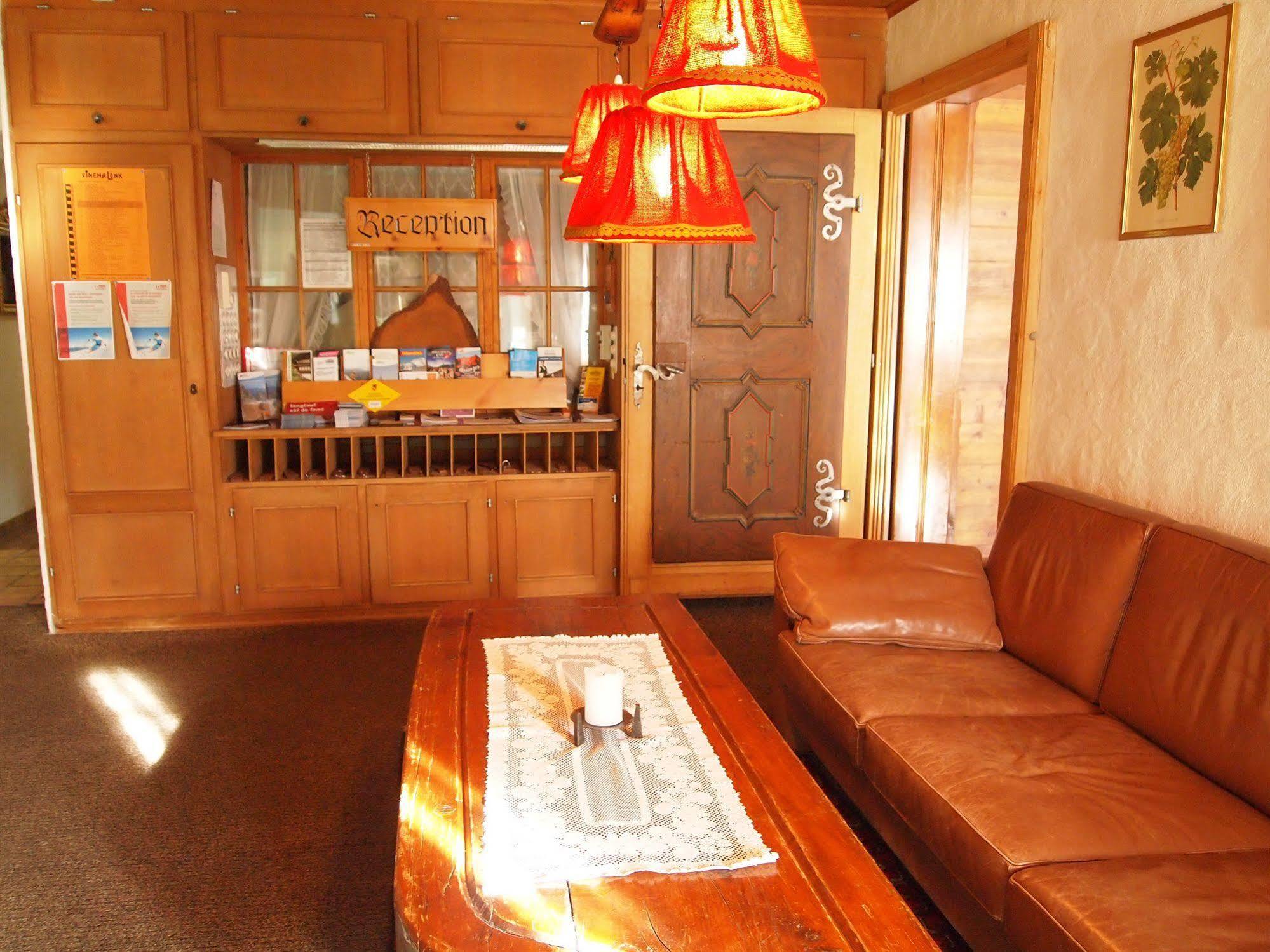 Hotel Simmental Boltigen Bagian luar foto