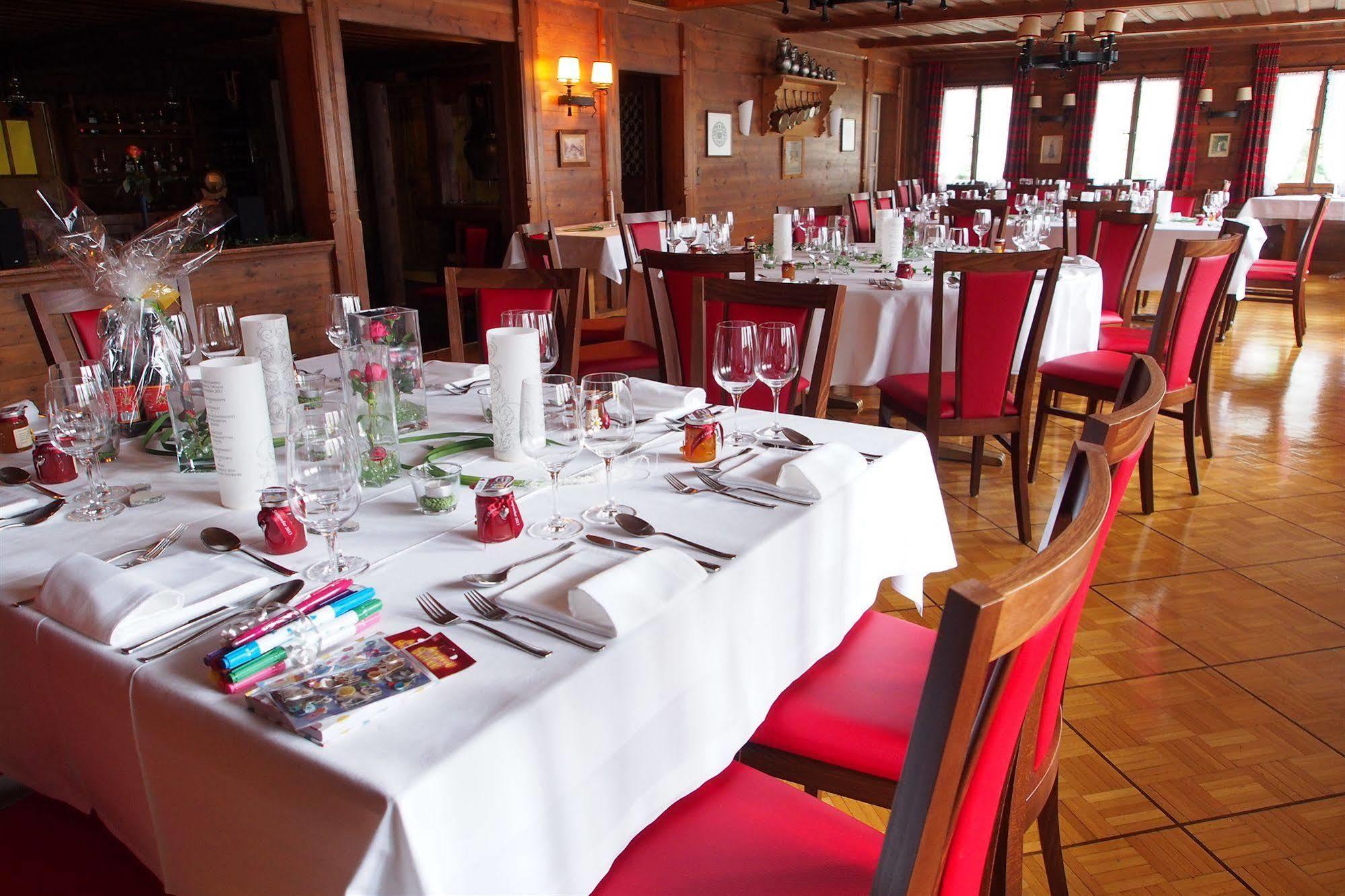 Hotel Simmental Boltigen Bagian luar foto